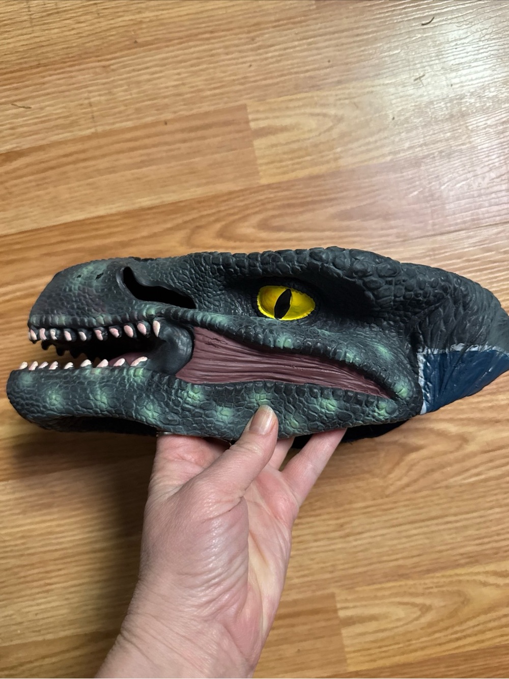 Jurassic World Blue Velociraptor Mask Rubie's Child Halloween Accessory Cosplay